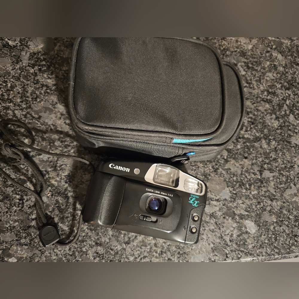 Canon Snappy LX 35mm Point & Shoot Film Camera‎ Vintage Flash With Case